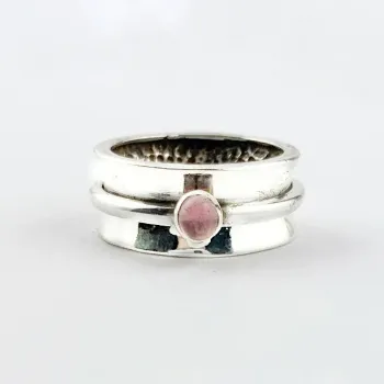 m G Rings (19)-1549576-57055.webp